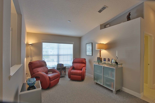 32 Covington Lane, Palm Coast, FL 32137