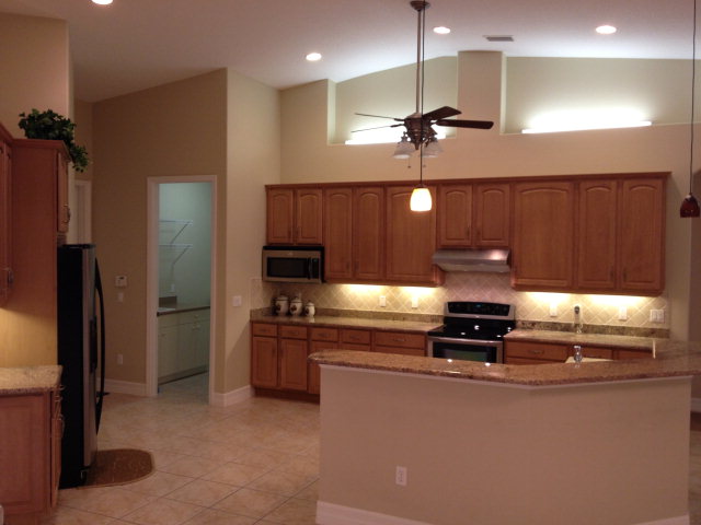 8 Fernon Lane, Palm Coast, FL 32137