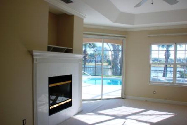 37 San Gabriel Ln, Palm Coast, FL 32137
