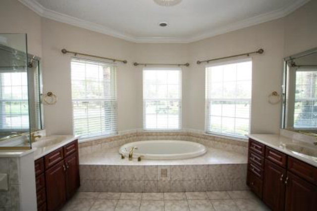 37 San Gabriel Ln, Palm Coast, FL 32137