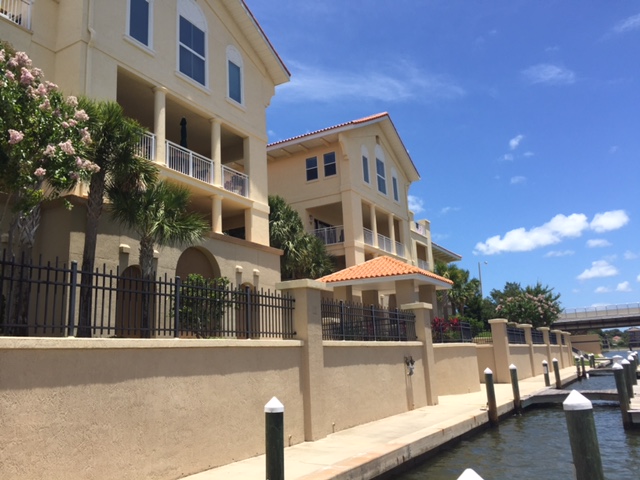 320 Bella Harbor Court, Palm Coast, FL 32137