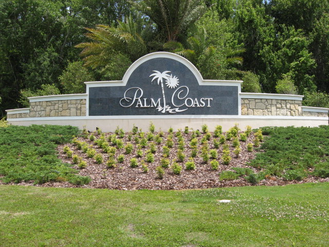 64 Fallen Oak Ln, Palm Coast, FL 32137