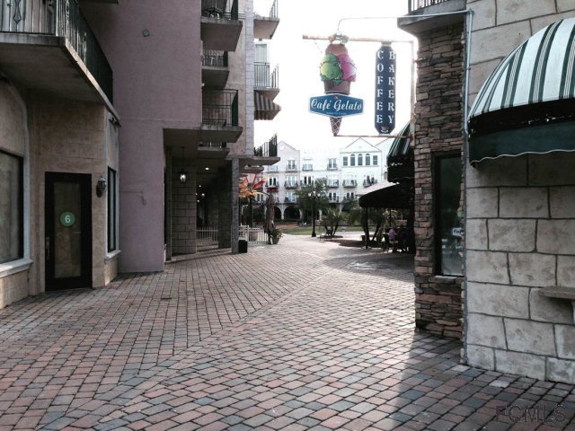 101 Palm Harbor Pkwy, Palm Coast, FL 32137