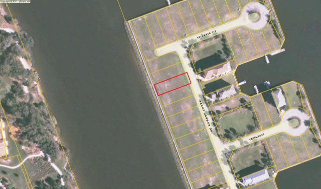 304 Yacht Harbor Dr, Palm Coast, FL 32137