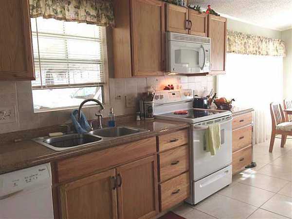 Hacienda Del Rio492 Bella VistaEdgewater, FL 32141