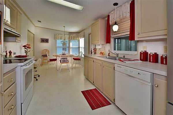 Hacienda Del Rio472 La CoquinaEdgewater, FL 32141