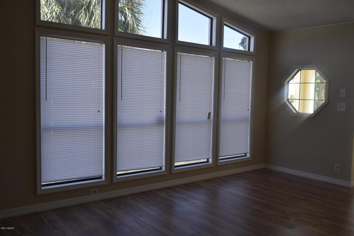 148 Red Bass Lane, Edgewater, FL 32141