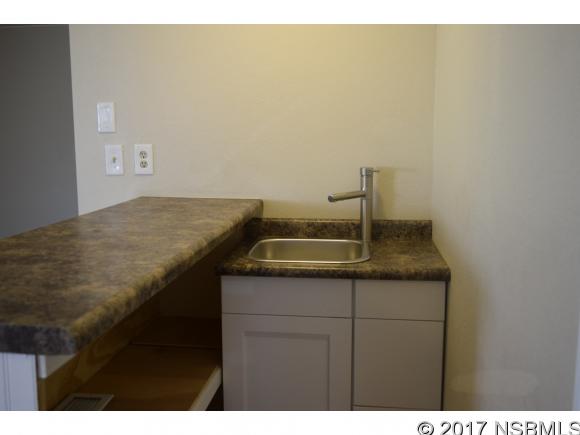 148 Red Bass Ln, Edgewater, FL 32141