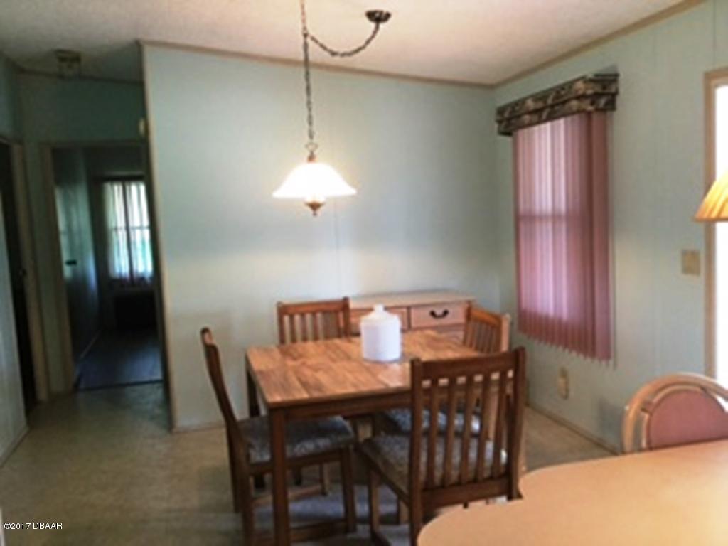 206 Schooner Avenue, Edgewater, FL 32141