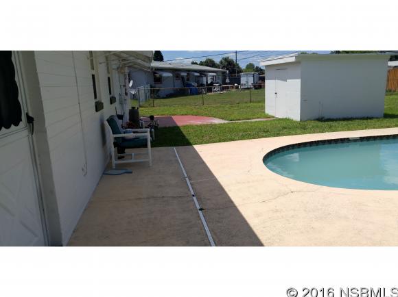 1907 Evergreen Dr, Edgewater, FL 32141