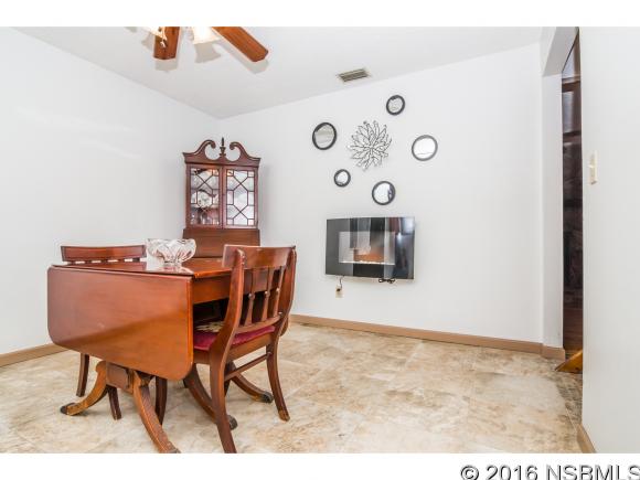 2309 Kumquat Dr, Edgewater, FL 32141