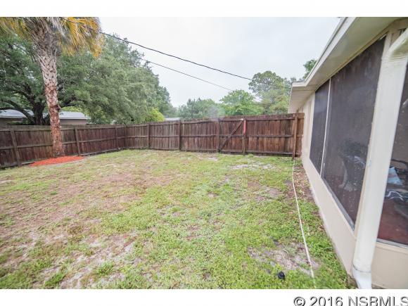 3204 Woodland Dr, Edgewater, FL 32141