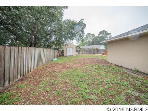 3204 Woodland Dr, Edgewater, FL 32141