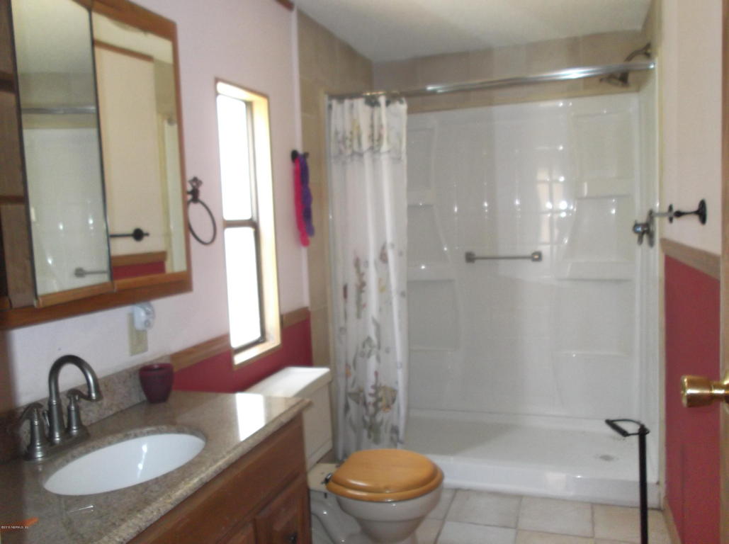 239 OLD WOODS RD, Interlachen, FL 32148