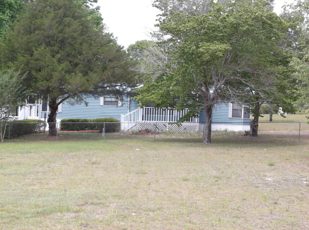 113 KEUKA RD, Interlachen, FL 32148