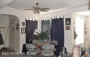 725 KITTY AVE, Interlachen, FL 32148
