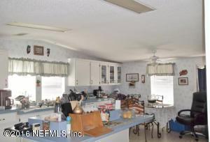 725 KITTY AVE, Interlachen, FL 32148