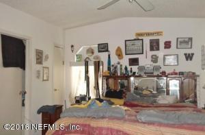 725 KITTY AVE, Interlachen, FL 32148
