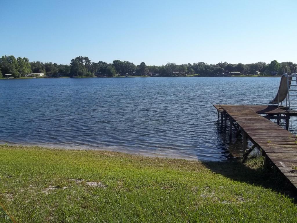 186 VIOLET CIR, Interlachen, FL 32148