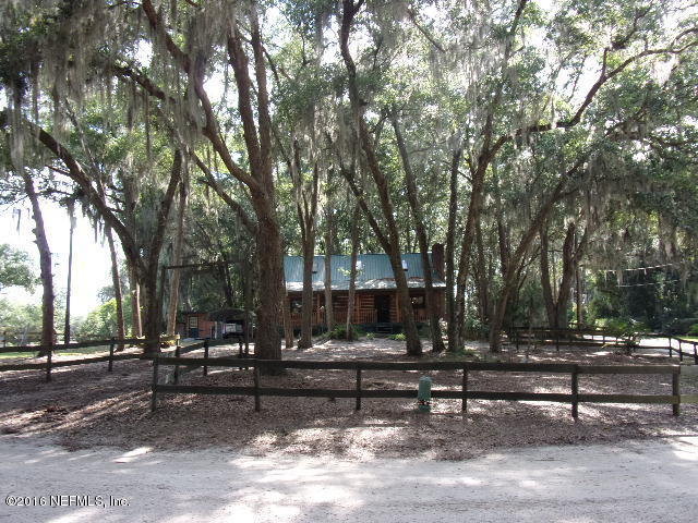 801 LAKE SHORE TER, Interlachen, FL 32148