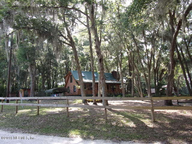 801 LAKE SHORE TER, Interlachen, FL 32148