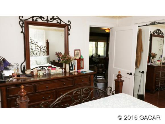 206 Beacon Street, Interlachen, FL 32148