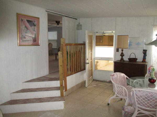 Sunshine Mobile Home Park401 SunsetLady Lake, FL 32159