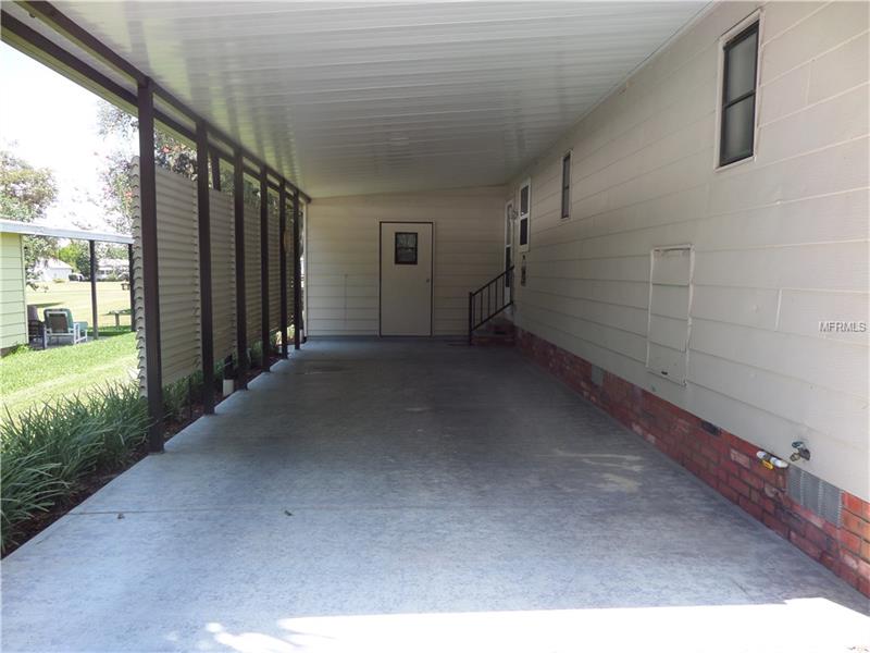 1636 W SCHWARTZ BOULEVARD, Lady Lake, FL 32159