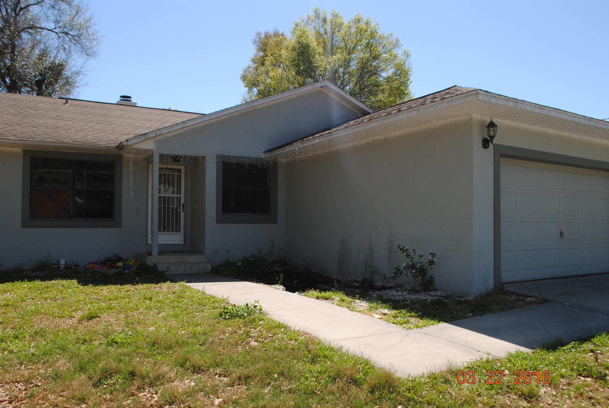 324 W Lady Lake Blvd, Lady Lake, FL 32159