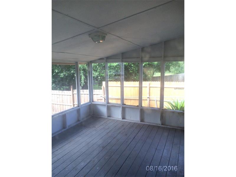 324 W Lady Lake Blvd, Lady Lake, FL 32159