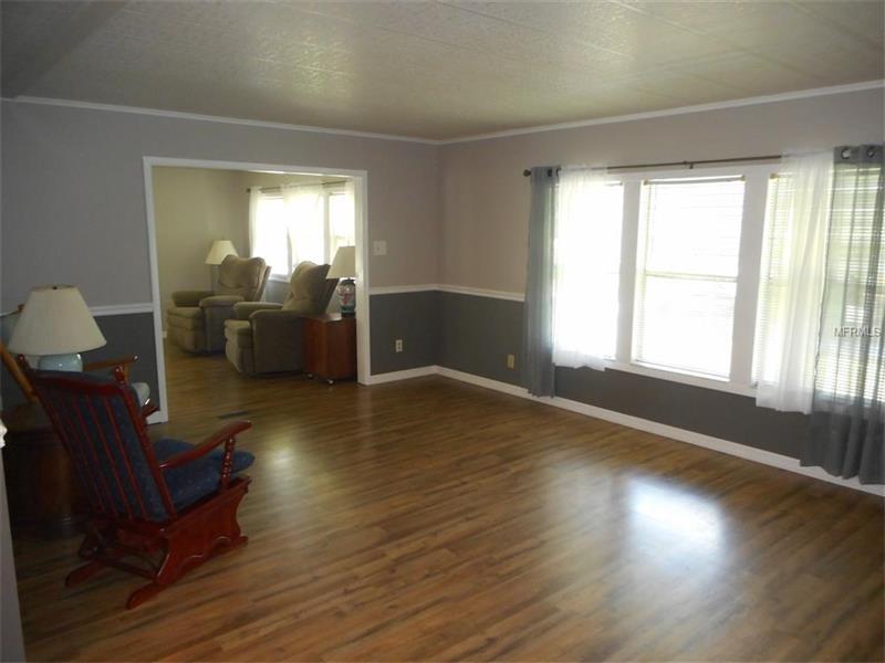 913 SILVER OAK AVENUE, The Villages, FL 32159
