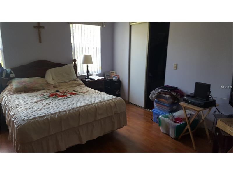 1118 PARADISE DRIVE, Lady Lake, FL 32159