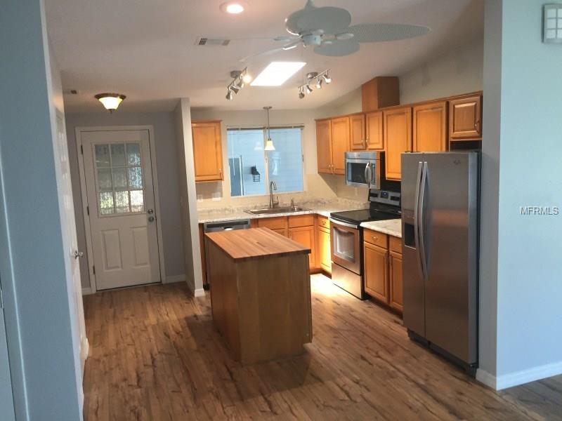 1212 ZAPATA PLACE, Lady Lake, FL 32159