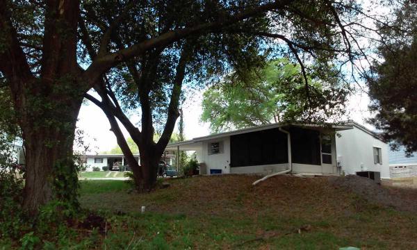 Water Oak Country Club626 Sycamore SquareLady Lake, FL 32159