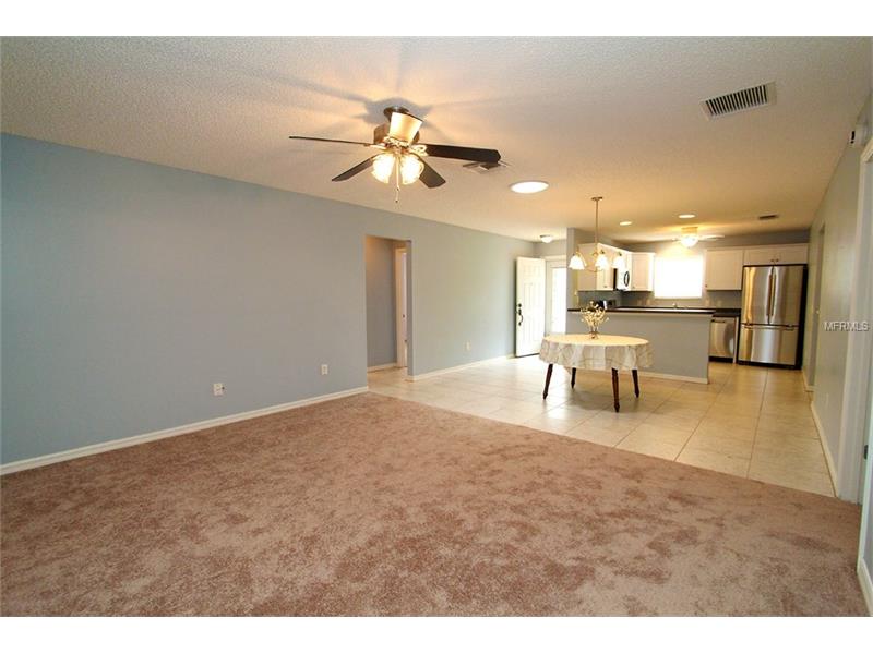 1203 CRABAPPLE LANE, Lady Lake, FL 32159