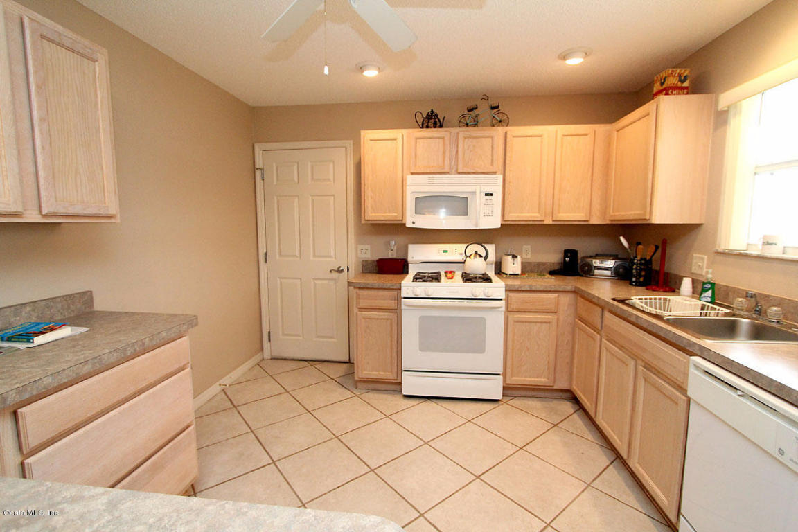 9638 SE 168th Elderberry Place, The Villages, FL 32162