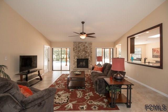 16 Weiss Place, Palm Coast, FL 32164