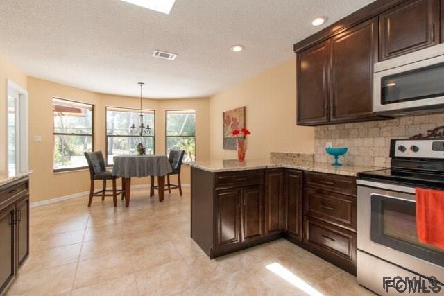 16 Weiss Place, Palm Coast, FL 32164