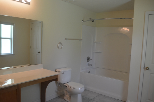 62 Rollins Lane, Palm Coast, FL 32164