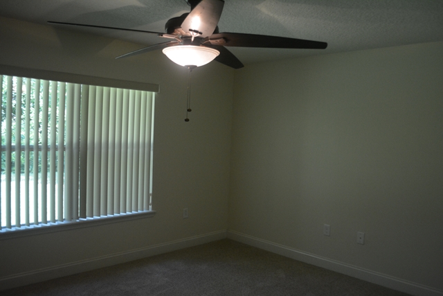 62 Rollins Lane, Palm Coast, FL 32164