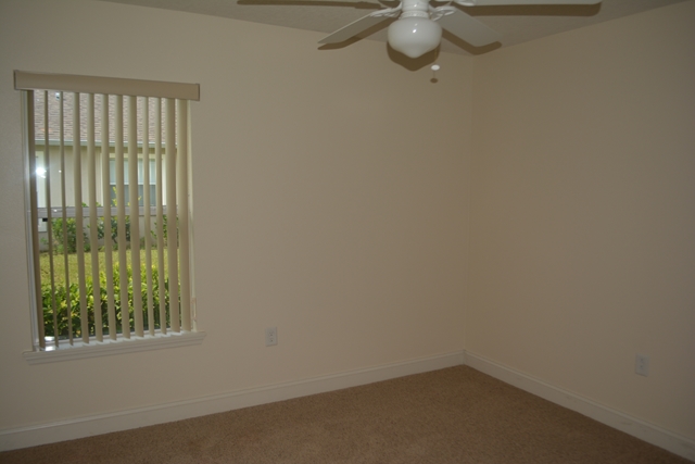 62 Rollins Lane, Palm Coast, FL 32164