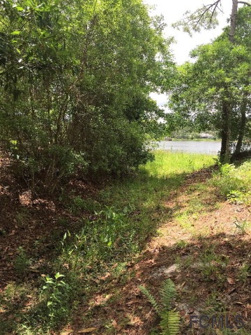 16 Kalendar Court, Palm Coast, FL 32164