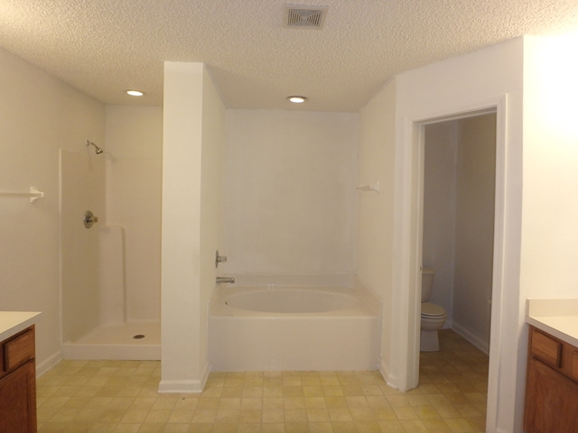43 Randolph Dr, Palm Coast, FL 32164