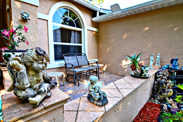 13 Putter Drive, Palm Coast, FL 32164