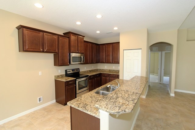 11 President Lane, Palm Coast, FL 32164