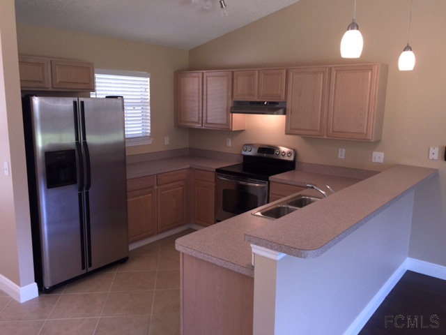 4 Reindeer Lane, Palm Coast, FL 32164