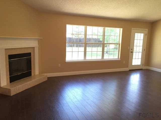 4 Reindeer Lane, Palm Coast, FL 32164