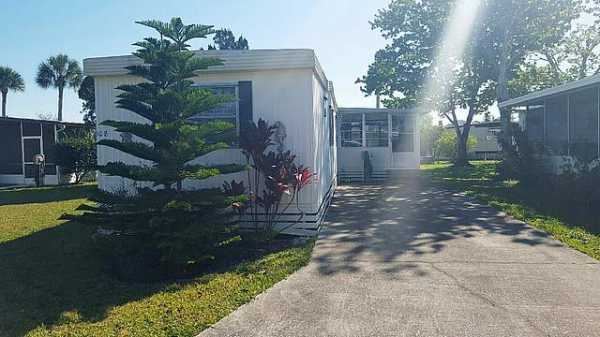 Quail Hollow Mobile Home Park108 Osprey DriveNew Smyrna Beach, FL 32168