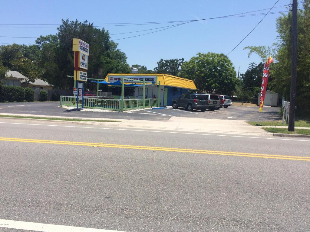 1112 CANAL Street, New Smyrna Beach, FL 32168