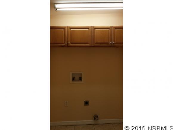 335 Myrtle Ave, New Smyrna Beach, FL 32168